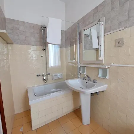 Hotel San Domingo Lido di Camaiore Buitenkant foto