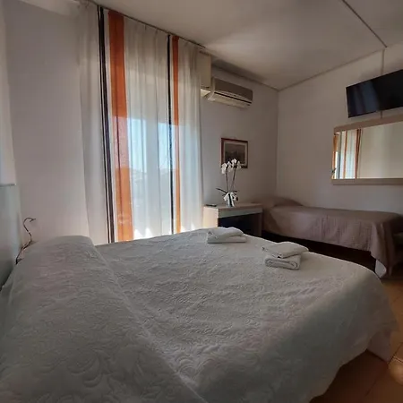 Hotel San Domingo Lido di Camaiore Buitenkant foto